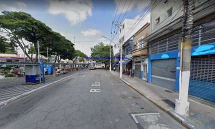 Loja 300m², 02 banheiros   Excelente localização á 10 minutos andando para a estação do metrô Lapa; Entre as Ruas Nossa Senhora da LApa, Albion