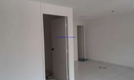 Conjunto Comercial 44.43m², 01 banheiro e 01 vaga na garagem.  Condomínio com recepção e segurança 24 hrs.  Excelente localização