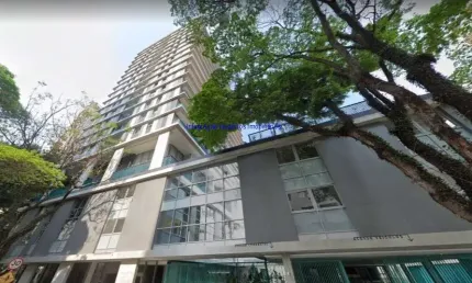 Conjunto comercial 22m², 01 sala e 01 banheiro.   Condomínio com recepção e segurança 24hrs.   Excelente localização entre as Avenidas Pavão.