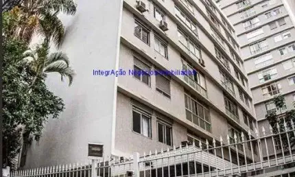 Apartamento 110m², 03 dormitórios (sendo 01 suíte), 02 banheiros e 01 vaga na garagem.   Condomínio com portaria 24hrs e salão de festa.