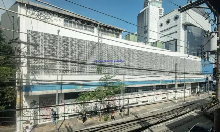 Sobreloja 105m², 02 salas e 02 banheiros  Excelente localização á 4 minutos andando para a estação do metrô Faria Lima;