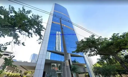 Conjunto comercial 125m², 02 banheiros.  condomínio com recepção e segurança 24hrs.  excelente localização entre as ruas araçaiba, castilho.