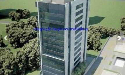 Conjunto Comercial 351m², 04 banheiros e 08 vagas na garagem.  Condomínio com recepção e segurança 24hrs.  Excelente localização
