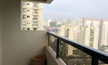 Apartamento 139m², 03 dormitórios (sendo suítes), 04 banheiros e 03 vagas na garagem.   condomínio com portaria 24hrs, piscina aquecida.