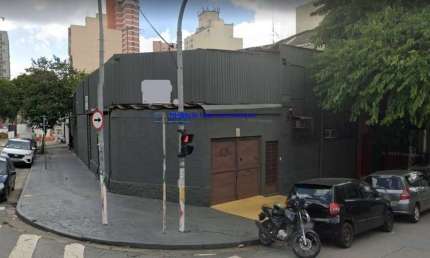 Terreno 446m².   Excelente localização entre as Ruas Palestra Itália, Cayowaá e Venâncio Aires.   Todas as informações aqui anunciadas são fornecidas