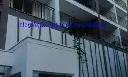 Apartamento Studio 24m², 01 dormitório e 01 banheiro.  Condomínio com portaria, segurança 24hrs, piscina, solarium, churrasqueira, salão de jogos,
