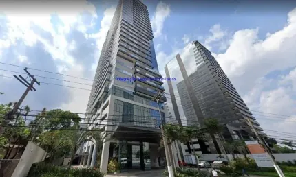 Laje Comercial 762.03m², 08 banheiros e 20 vagas na garagem.  Condomínio com recepção e segurança 24hrs.  Excelente localização