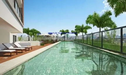 Condomínio com portaria, segurança 24hrs,  piscina, churrasqueira, salão de festas, espaço gourmet, solarium e lavanderia.  excelente localização