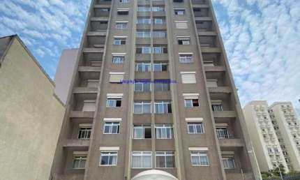 Apartamento 85m², 02 dormitórios (sendo 01 suíte), 03 banheiros e 01 vaga na garagem.    Condomínio com portaria24hrs, salão de festa e playground.