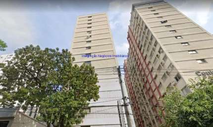 Conjunto Comercial 107m², 02 banheiros.   Condomínio com recepção e segurança 24hrs.  Excelente localização á 10 minutos andando para a estação