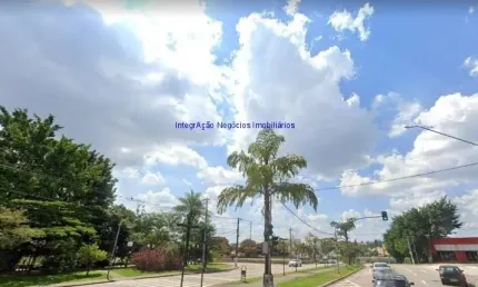 Terreno com 43.567,62m² e área total 46.009,68m²  Excelente localização em uma das principais arterias da cidade, com possibilidade de construção