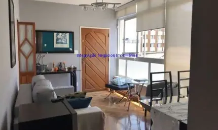 Apartamento 78m², 02 dormitórios (sendo 01 suíte), 02 banheiros e 01 vaga na garagem.  Condomínio com portaria e segurança 24hrs.