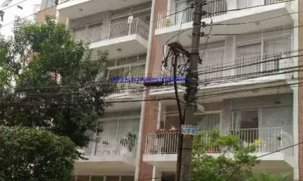 Apartamento 144m², 03 dormitórios (sendo 01 suíte), 04 banheiros e 01 vaga na garagem.  condomínio com portaria 24hrs e salão de festa.