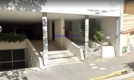 Condomínio com recepção.  excelente localização á 7 minutos andando para a estação do metrô república; entre as ruas doutor vila nova, doutor cesário