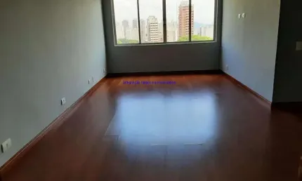 Apartamento 85m², 02 dormitórios (sendo 01 suíte), 02 banheiros e 01 vaga na garagem.   condomínio com portaria 24hrs, salão de festa e jardim.