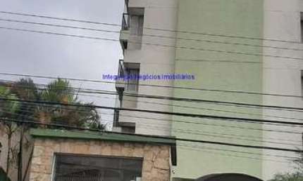 Apartamento 60m², 02 dormitórios, 01 banheiro e 01 vaga na garagem.  Condomínio com portaria 24hrs.   Excelente localização