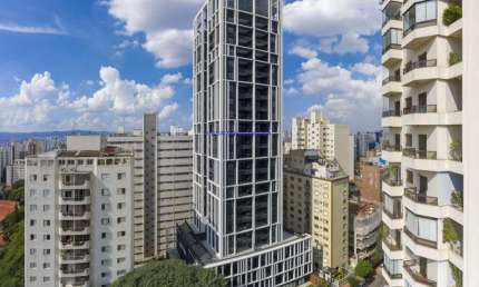 Apartamento Studio  39m², 01 dormitório , 01 banheiro e 01 vaga de garagem.  Condomínio com portaria, segurança, piscina, salão de festa, academia, sa