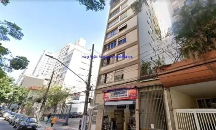 Condomínio com zelador.  excelente localização á 9 minutos andando para a estação do metrô higienópolis-mackenzie; entre as ruas augusta, dona antônia
