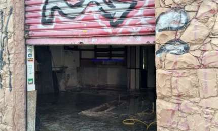 Loja 180m², 02 banheiros.   Excelente localização entre as Ruas Doutor Costa Junior, Melo Palheta e Dona Germaine Burchard;