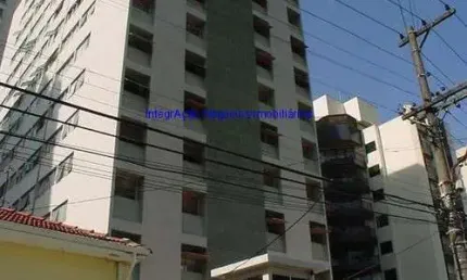 Condomínio com portaria, segurança 24hrs, salão de festa e playground.  Excelente localização entre as Ruas João Cachoeira, Leopoldo Couto