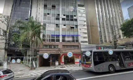 Prédio comercial 4.192m², 20 banheiros e 30 vagas na garagem.   excelente localização á 6 minutos andando para a estação do metrô brigadeiro;