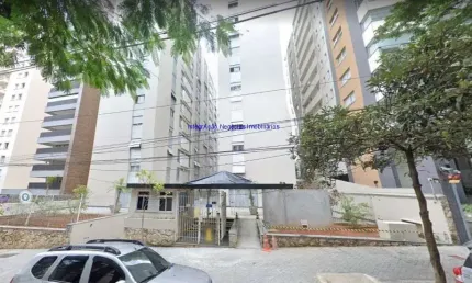 Apartamento 72m², 02 dormitórios, 01 banheiro e 01 vaga na garagem.  condomínio com portaria, segurança 24hrs, salão de festa, salão de jogos,