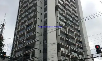 Apartamento 44m², 01 dormitório, 01 banheiro e 01 vaga na garagem.  condomínio com portaria 24hrs, piscina, academia, salão de festa, salão de jogos,