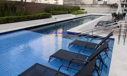 Condomínio com: Academia, Piscina, Salão de festas, Churrasqueira, Sauna, Portaria e Segurança 24h.  Excelente localização entre as Ruas Frei Caneca,