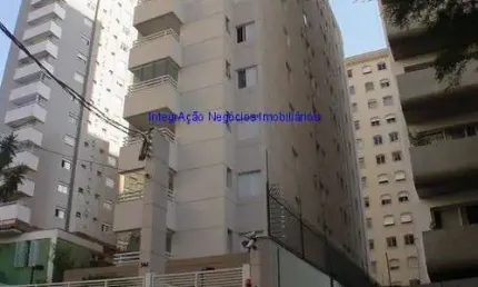 Condomínio com portaria, segurança 24hrs, piscina adulto e infantil, playground e academia.   Excelente localização á 8 minutos andando para a estação
