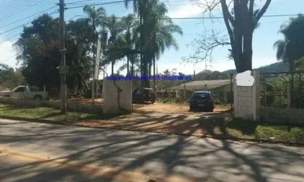 Terreno 50.000m².  Excelente localização próximo a Estrada Nossa Senhora das Brotas.   Todas as informações aqui anunciadas são fornecidas pelo repres