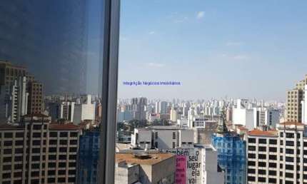 Conjunto Comercial 50m², 02 banheiro e 01 vaga na garagem.  Condomínio com recepção e portaria 24hrs.