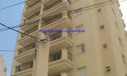 Apartamento 108m², 03 dormitórios (sendo 01 suíte), 03 banheiros e 02 vagas na garagem.  Condomínio com portaria, segurança 24hrs, piscina, quadra