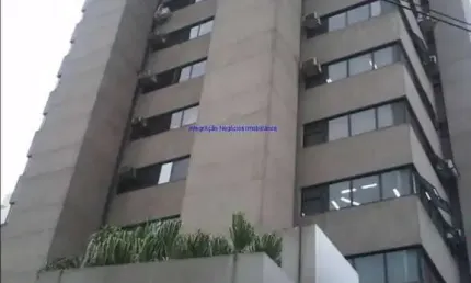 Conjunto comercial 37m², 02 banheiros e 01 vaga na garagem.  condomínio com recepção e segurança 24hrs.  excelente localização