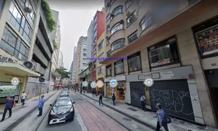 Conjunto comercial 166m², 02 banheiros.  condomínio com recepção e segurança 24hrs.  excelente localização.