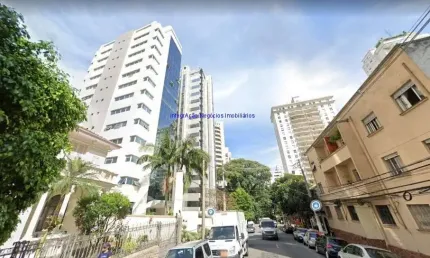 Conjunto comercial 61m², 02 banheiros e 02 vagas na garagem.  condomínio com recepção e segurança 24hrs.  excelente localização á 10 minutos andando