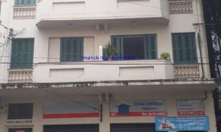 Condomínio com tranquilidade de casa.  Excelente localização entre as Ruas Doutor Cândido Espinheira, Monte Alegre e Avenida Francisco Matarazzo.