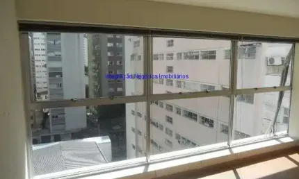 Conjunto comercial 94m², 4 salas e 2 banheiros.  condomínio com recepção e segurança 24hrs.  excelente localização á 9 minutos andando para a estação