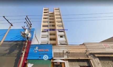 Apartamento 74m², 01 dormitório e 01 banheiro.   Condomínio com portaria 24hrs.  Excelente localização entre as Ruas Visconde de Tauany, Solon e Anhai