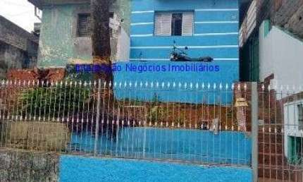 Terreno 426m².  Excelente localização entre as Ruas Carajaúnas, Guanabara e Lino Guedes.