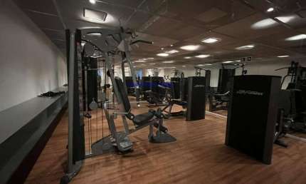 Apartamento Studio 17m², 01 dormitório e 01 banheiro.  Condomínio com Segurança, Portaria, Churrasqueira, Piscina adulto coberta, Espaço gourmet