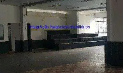 Loja 662m², 03 banheiros e 12 vagas na garagem.  Excelente localização, à 7 minutos andando para a estação do metrô Higienópolis-Mackenzie;