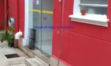 Conjunto comercial 230m², 01 banheiro.  excelente localização entre as ruas pintassilgo, araguari e avenida santo amaro.