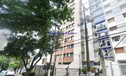 Apartamento 90m², 03 dormitórios e 02 banheiros,  condomínio com segurança.  excelente localização entre as ruas tibaia, cardoso de almeida