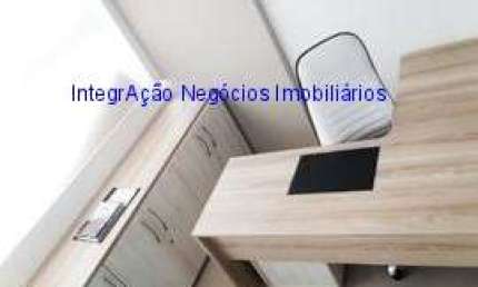 Sala Comercial 74m², 02 banheiros. Excelente localização, Próximo a Estação de Metrô São bento - Linha Azul.