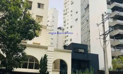 Apartamento studio 25m², 01 dormitório, 01 banheiro e 01 vaga na garagem.   condomínio com portaria, segurança 24hrs, piscina, sala gourmet, sauna