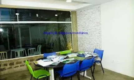 Prédio comercial 600m² em 04 pavimentos, subsolo: 03 salas grandes, 01 sala pequena, 03 depósitos,  02 wcs e jardim.