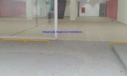 Loja 1.080m², 03 pavimentos, 04 banheiros e 05 vagas de garagem; Pavimentos amplos com uma boa iluminação natural, Elevador de Monta Carga e Alarme.