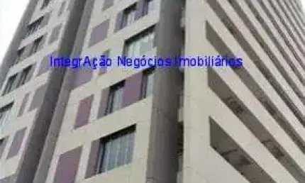Condomínio com portaria 24h, elevadores e zelador.  excelente localização á 6 minutos andando para a estação do metrô consolação;