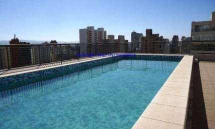 Condomínio com portaria 24hrs, Churrasqueira, Sauna, Espaço gourmet na área comum, Salão de festas e Piscina.  Excelente localização