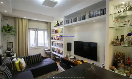 Apartamento mobiliado  78m², 02 dormitórios, 02 banheiros  e sem vaga na garagem. Reformado hidráulica e elétrica, piso e pintura.